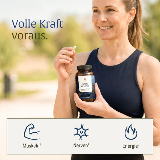 Grafik: Lächelnde Frau hält eine NATURTREU Kraftreserve – Hinweis auf die Wirkung Magnesium von Magnesium: Muskeln, Energie und Nerven 